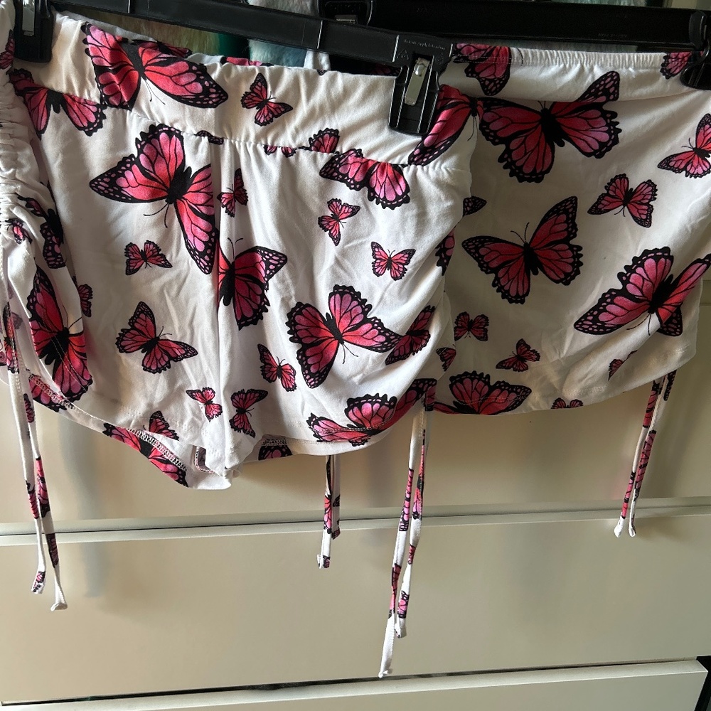 Butterfly matching set